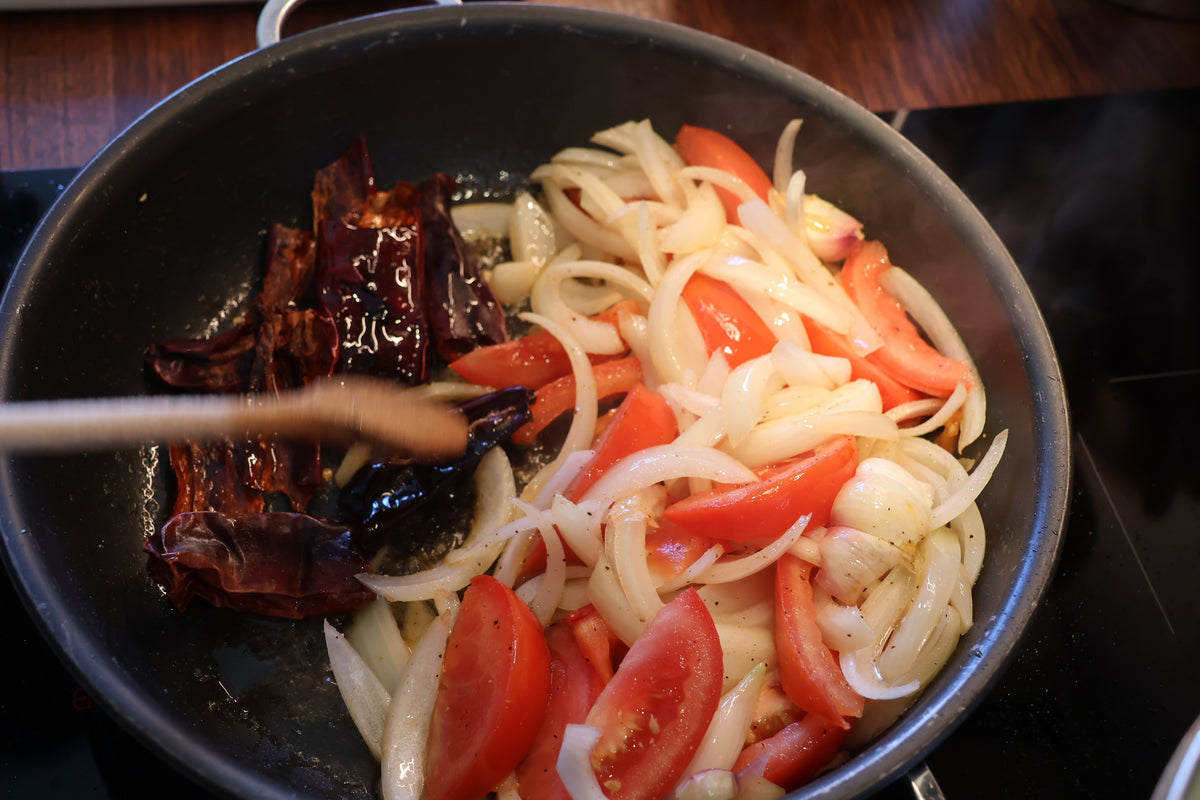 chilischoten anbraten