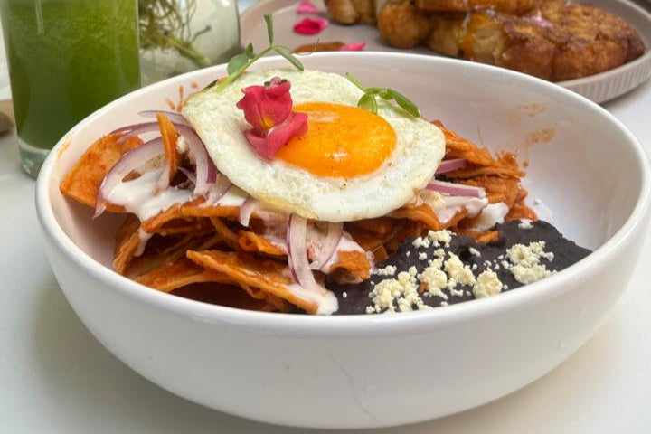 mexikanische Gericht mit getrockneten Chilis